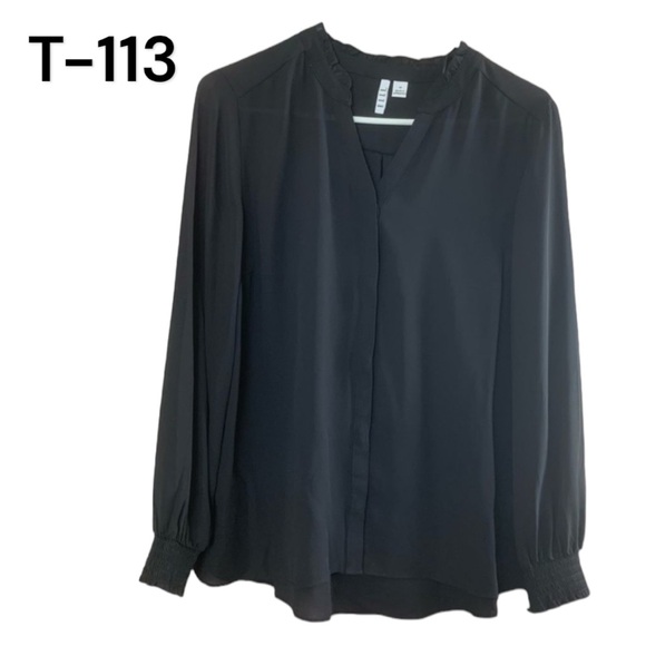 SzM Elle Black Long Sleeve Top NWT - Picture 1 of 5